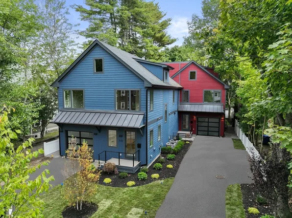 112 Harvard St #112, Newtonville, MA 02460