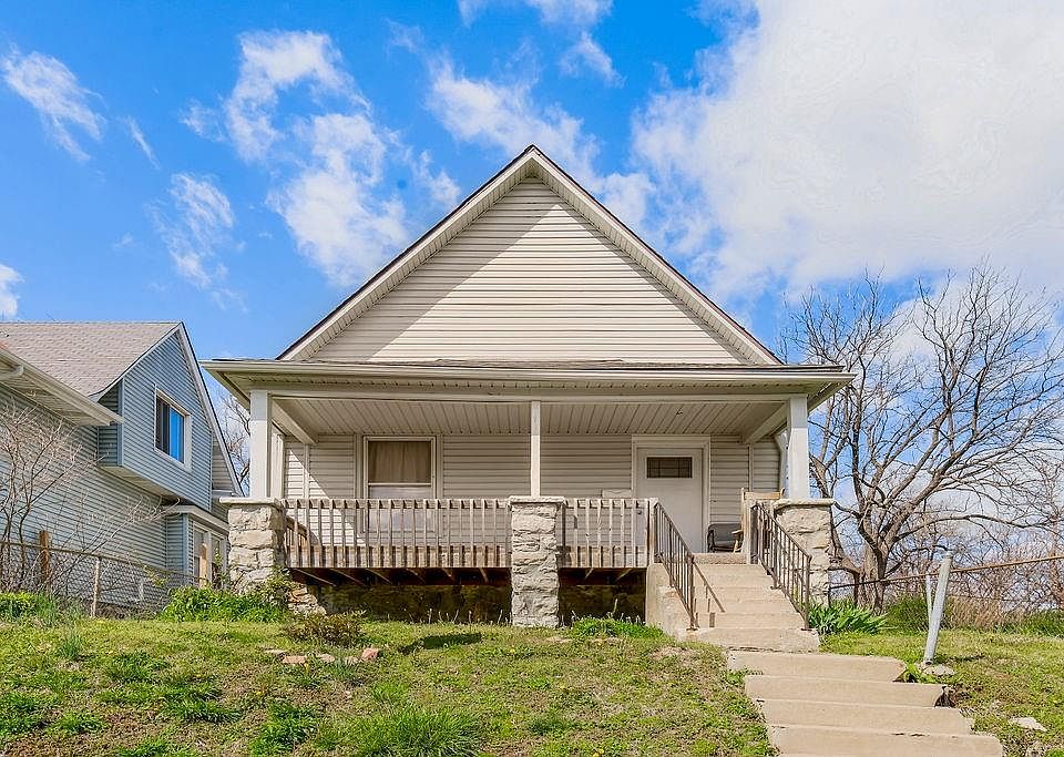 1st image of 712 Garfield Ave