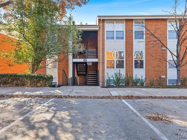 1984 Greenglen Dr APT 202, Saint Louis, MO 63122