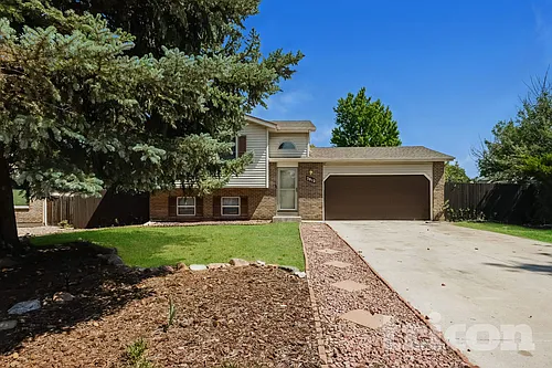 2812 Deliverance Dr Photo 1