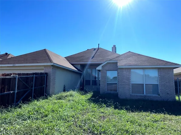 1809 Chapman Dr, Mesquite, TX 75149