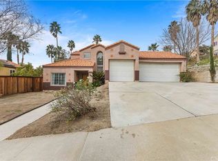 28029 Magic Mountain Ln, Santa Clarita, CA 91387