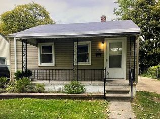 18989 Washtenaw St, Harper Woods, MI 48225