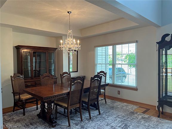 5th image of 4094 Turnberry Dr