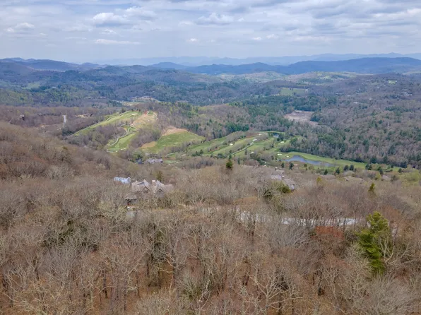 88 Squires Point, Highlands, NC 28741