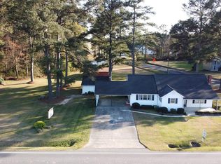 619 Baker Chapel Church Rd, Mount Olive, NC 28365