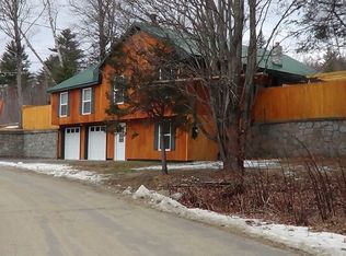 4 S Hillside St, Roxbury, ME 04275