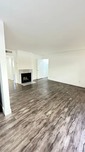 Floor plan 107
