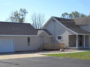 4809 E Wooster Rd, Pierceton, IN 46562