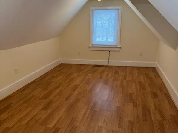 48 Mallory Ave #B, Queensbury, NY 12804