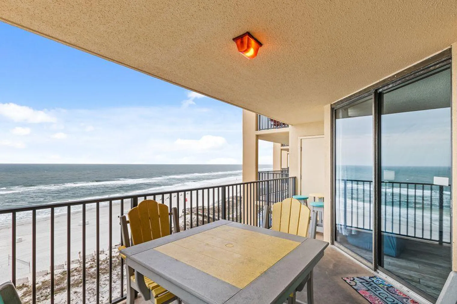 2 bed, 2.0 bath, 1065 sqft, $3,287 — Photo 4