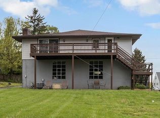 1612 W 8th St, Beaver Falls, PA
