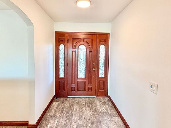 4th image of 1509 Macadamia Dr