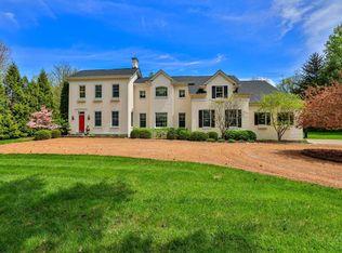 5860 Miami Rd, Cincinnati, OH 45243