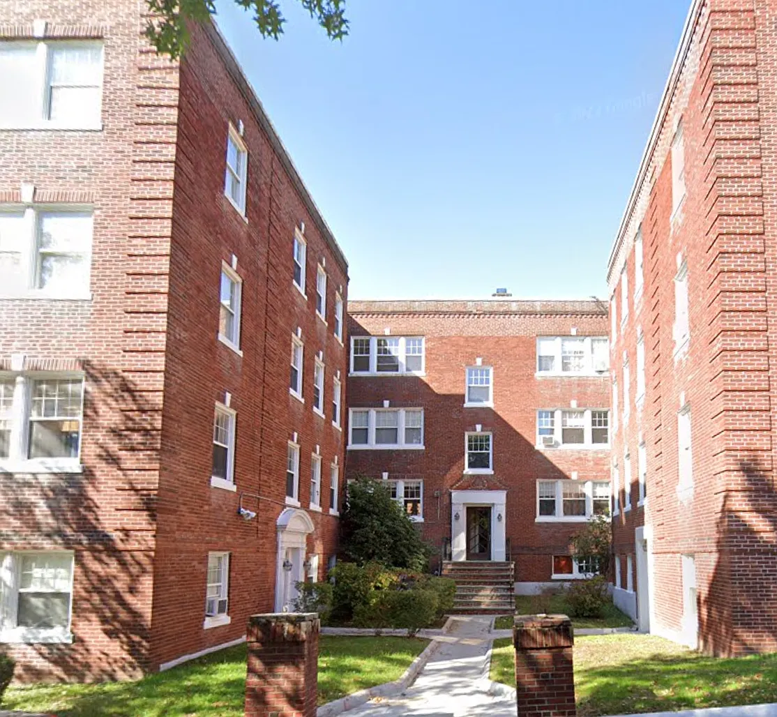 1 bed, 1000 sqft, $2,700 — Photo 1