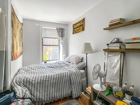 Rented by Brown Harris Stevens | media 10