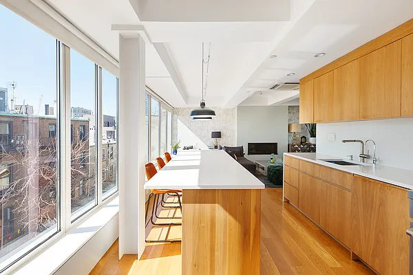 Sold by Compass | media 1