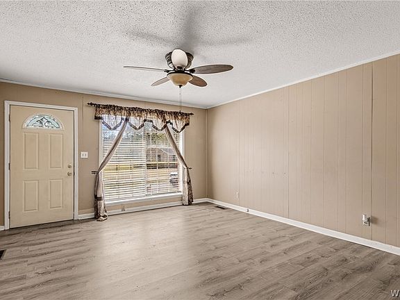 4th image of 280 Circlewood Dr