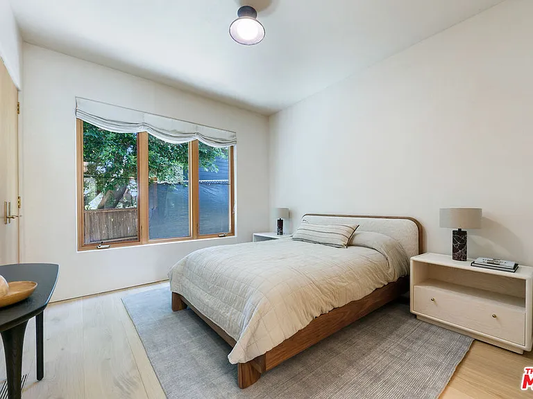 6902 Wildlife Rd — Photo 28