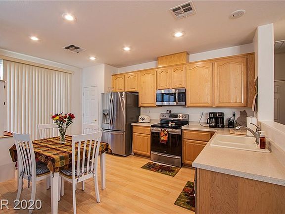 4th image of 10388 Great Glen Ct
