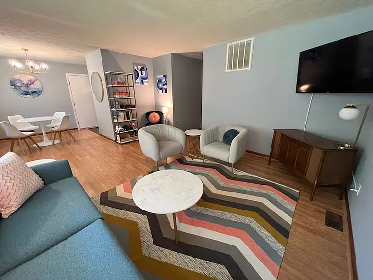 Tesoro Properties — Photo 30
