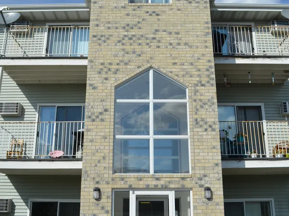 Greenbrier Apartments