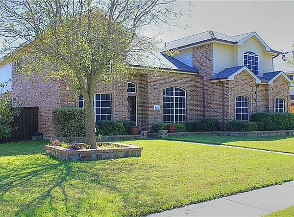 2nd image of 832 Sabona Dr