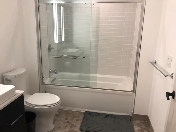 70 N St SE #708, Washington, DC 20024