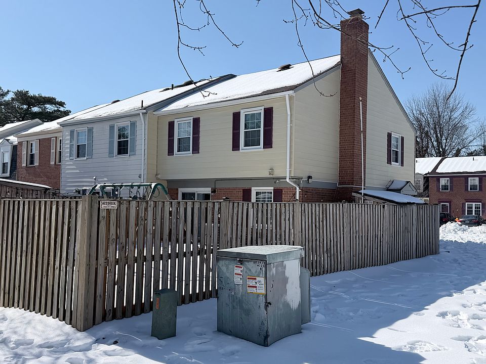2nd image of 6505 Yadkin Ct