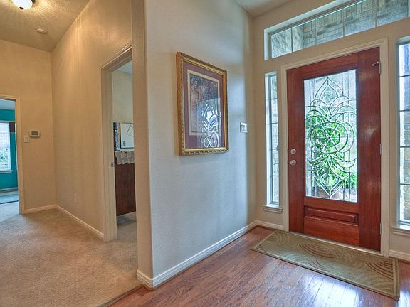 3rd image of 3312 Redwood Grove St