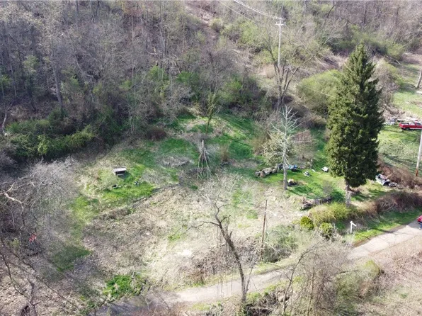 1707 West Ave, Beaver Falls, PA 15010