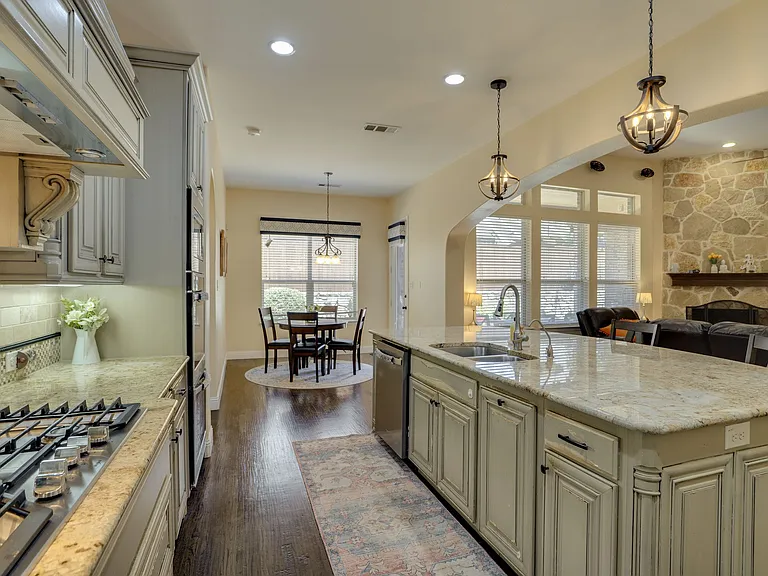 1604 Woodrose Ct — Photo 21