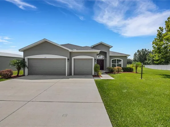 1918 Berry Rd, Plant City, FL 33567