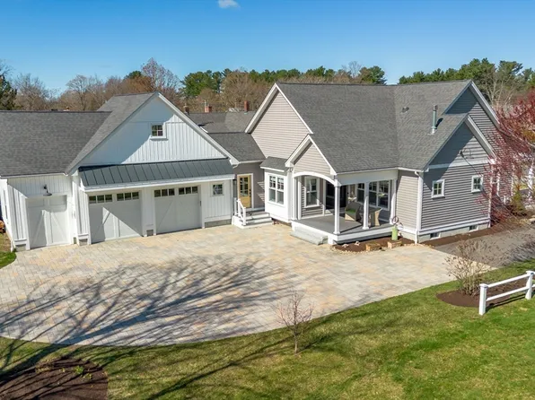 417 King St, Littleton, MA 01460