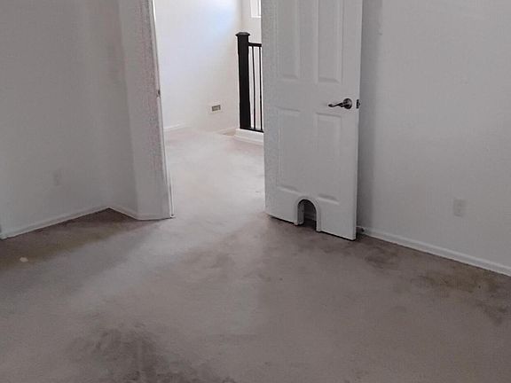 5th image of 7325 W WILSHIRE Drive