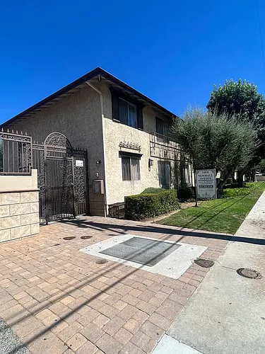 24838 Newhall Avenue Photo 1