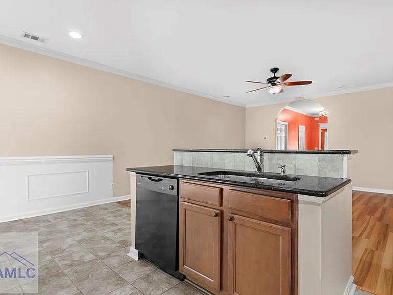 8 Weslyn Park Dr — Photo 12