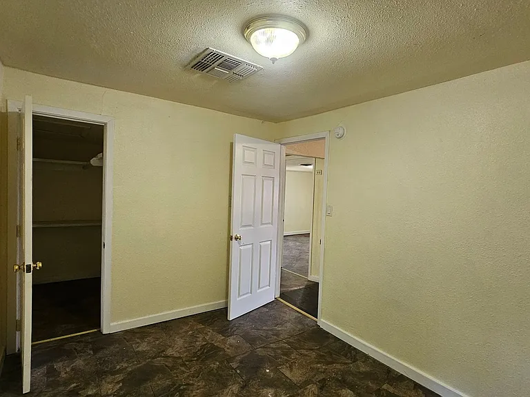 620 Uland St — Photo 10