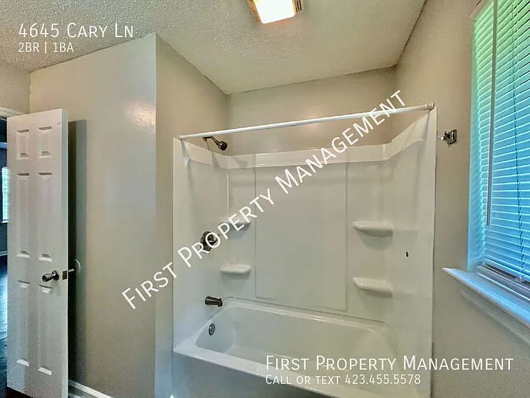 4645 Cary Ln — Photo 9