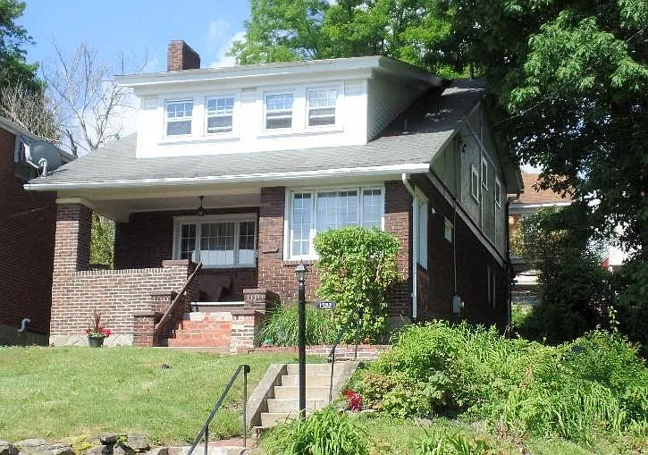 1322 Rockland Ave