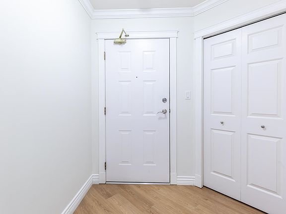 5th image of 2450 Church St #101