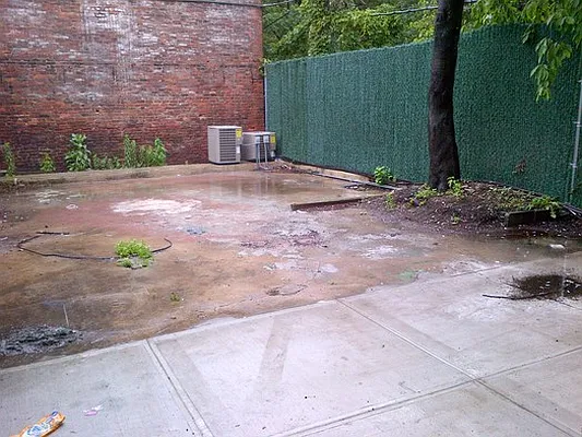 Rented by Sam Tabak | media 45