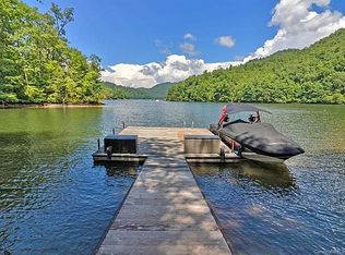 883 Southshore Dr, Tuckasegee, NC 28783