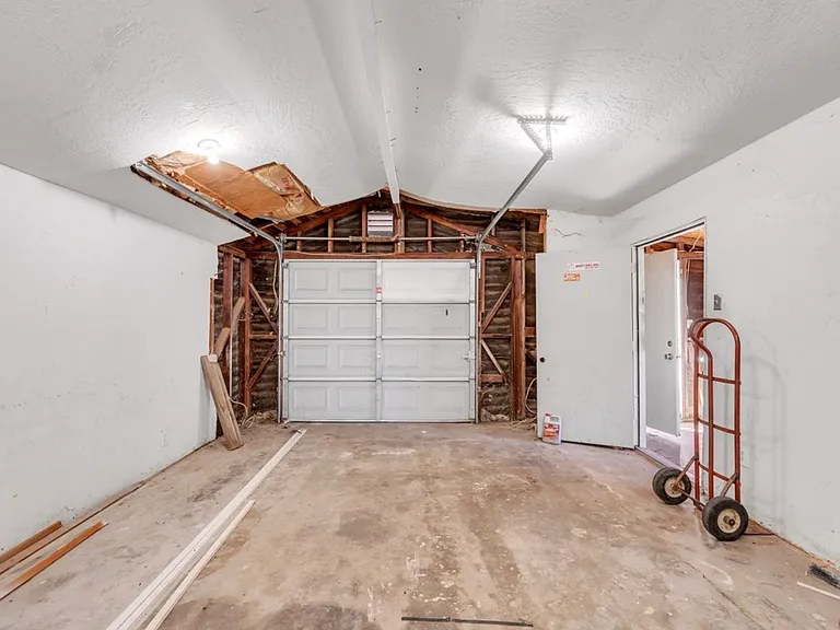 328 Birdwell St — Photo 20