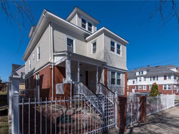 61-63 Warrington St, Providence, RI 02907