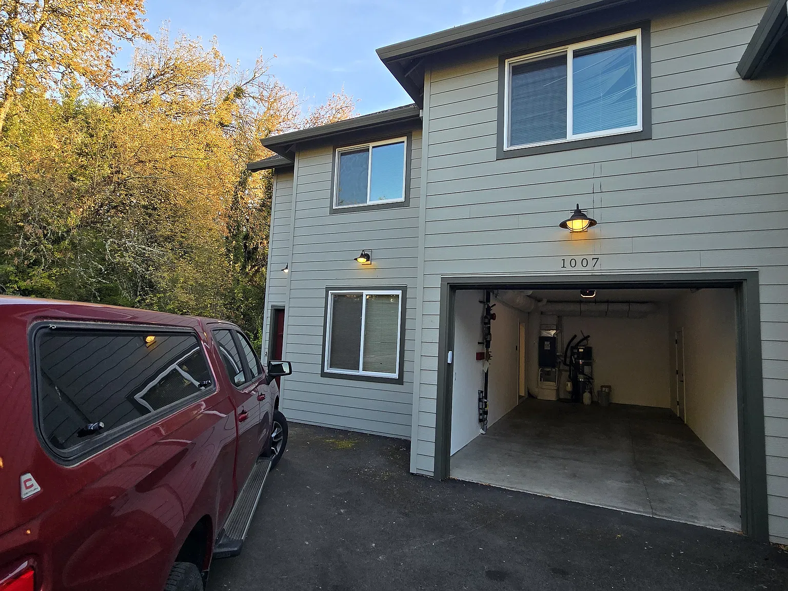 3 bed, 1700 sqft, $2,900 — Photo 1