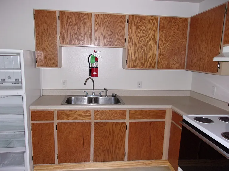 10323 Gould Dr — Photo 4