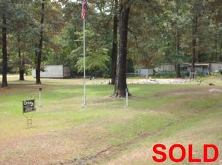 720 Lakeside Dr, Jefferson, TX 75657