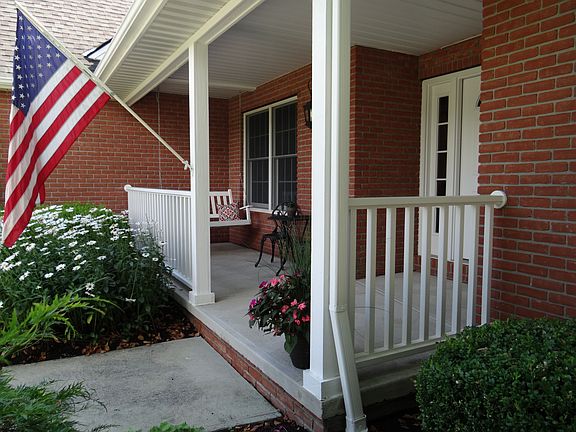 3rd image of 16280 Ceile Cir