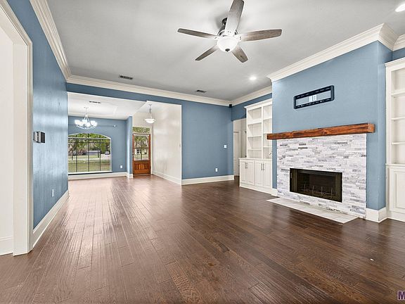 2nd image of 17606 Hearthwood Dr